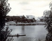 Torrens River, Adelaide, c1910
